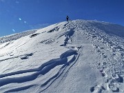 Dai Piani al Monte Avaro neve, sole, ventooo ! 4febb23 - FOTOGALLERY